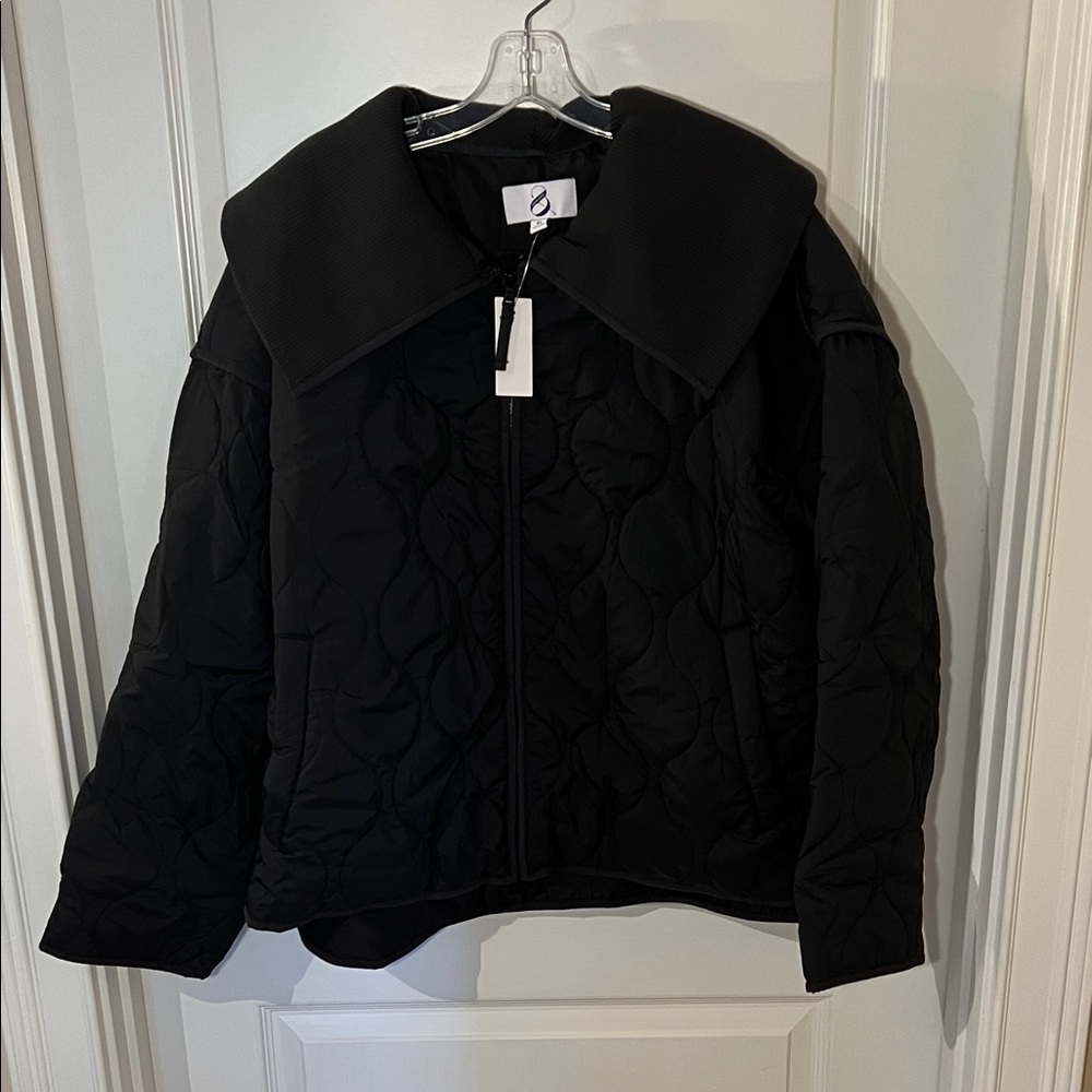 Lou & Grey Black Quilted Puffer Jacket